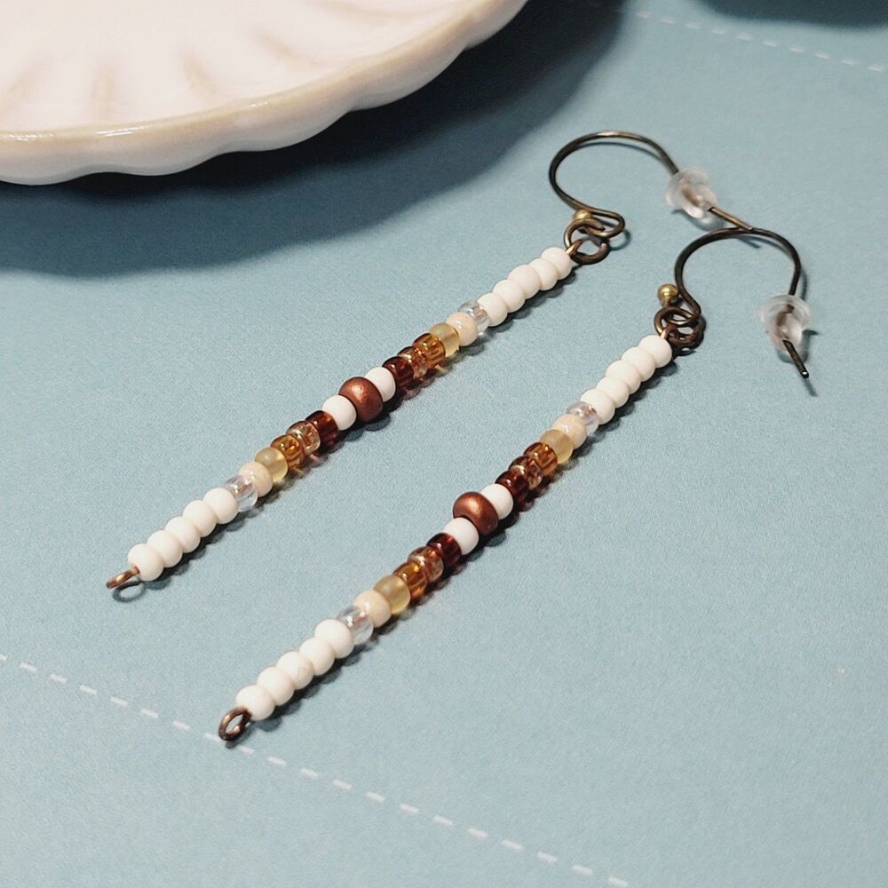 Brown Glass Antique Bronze Hooks Hidden Meaning earrings Minimalist lightwt 681■